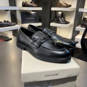 Zoncaster 100% Geniune Leather 132 Black Loafer