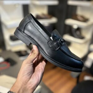 Zoncaster 100% Geniune Leather 132 Black Loafer