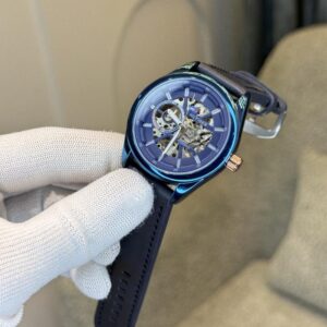 Tommy_Hilfiger_Automatic_Leather_070