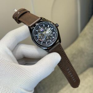 Tommy_Hilfiger_Automatic_Leather_070