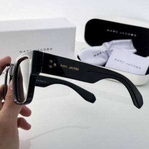 MARC JACOBS BLACK 11-26