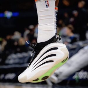 Adiddas Harden Volume 9 Pearlized