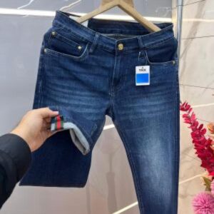 Gucc i Dark shade imported lycra slim fit ankle lenght hyperflex denim with Metal Logo 3128